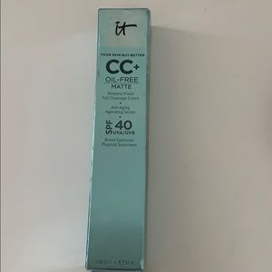 IT CC+ OIL-FREE MATTE FOUNDATION